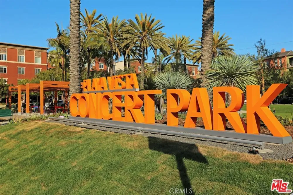 13044 Pacific Promenade #128 Playa Vista, CA 90094