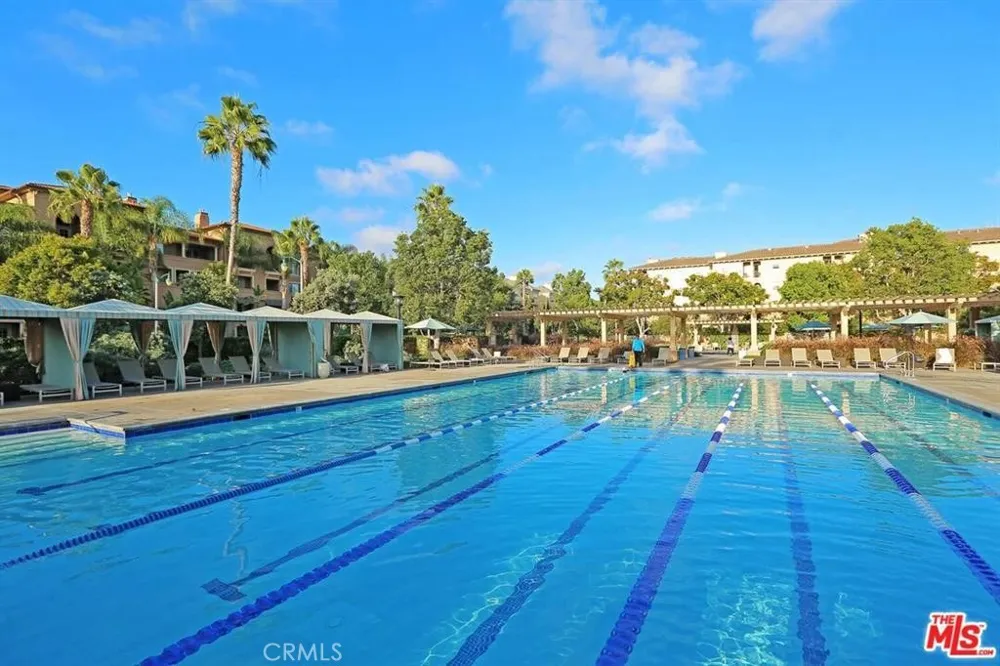 13044 Pacific Promenade #128 Playa Vista, CA 90094