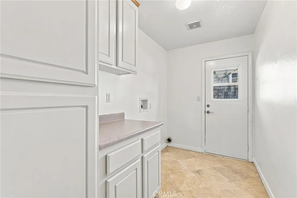 4108 Crestview Drive Lake Elsinore, CA 92530