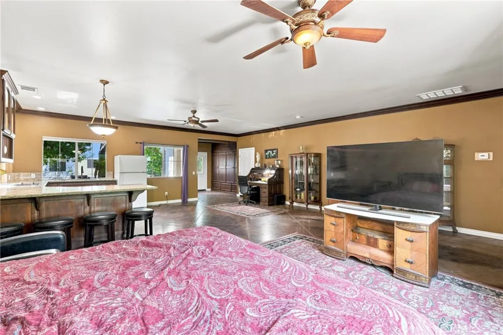 4108 Crestview Drive Lake Elsinore, CA 92530