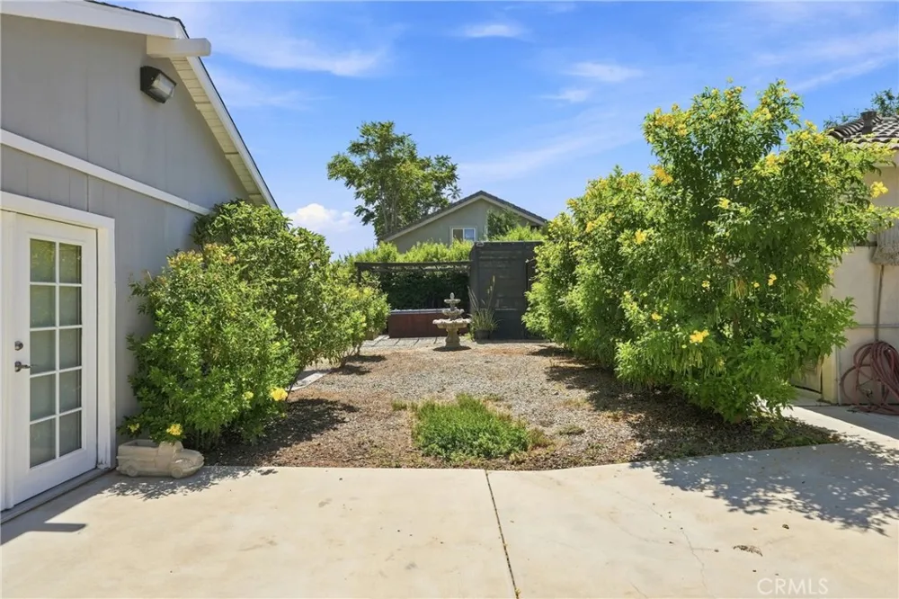 4108 Crestview Drive Lake Elsinore, CA 92530
