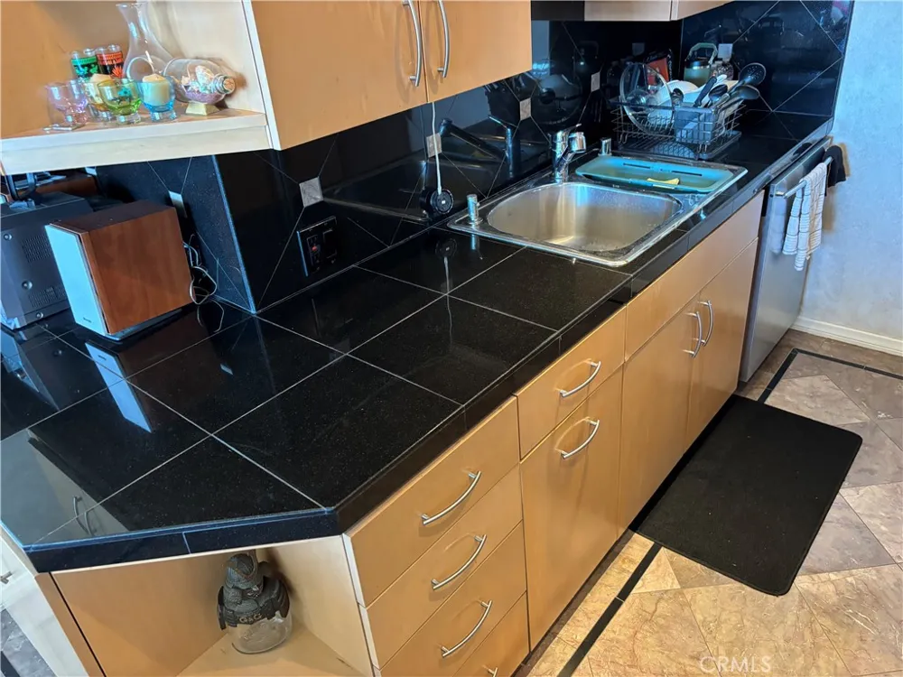 531 Esplanade #509 Redondo Beach, CA 90277