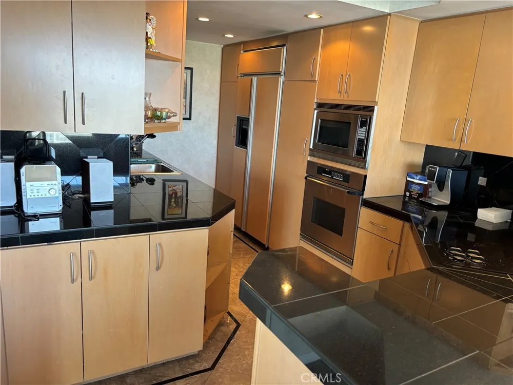 531 Esplanade #509 Redondo Beach, CA 90277