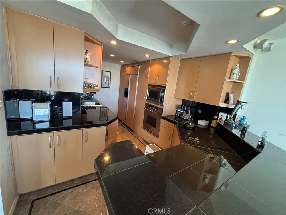 531 Esplanade #509 Redondo Beach, CA 90277