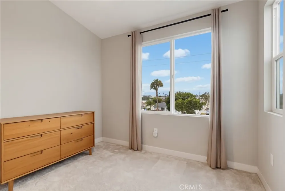 14352 Andean Way Gardena, CA 90249
