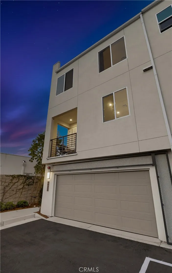 14352 Andean Way Gardena, CA 90249