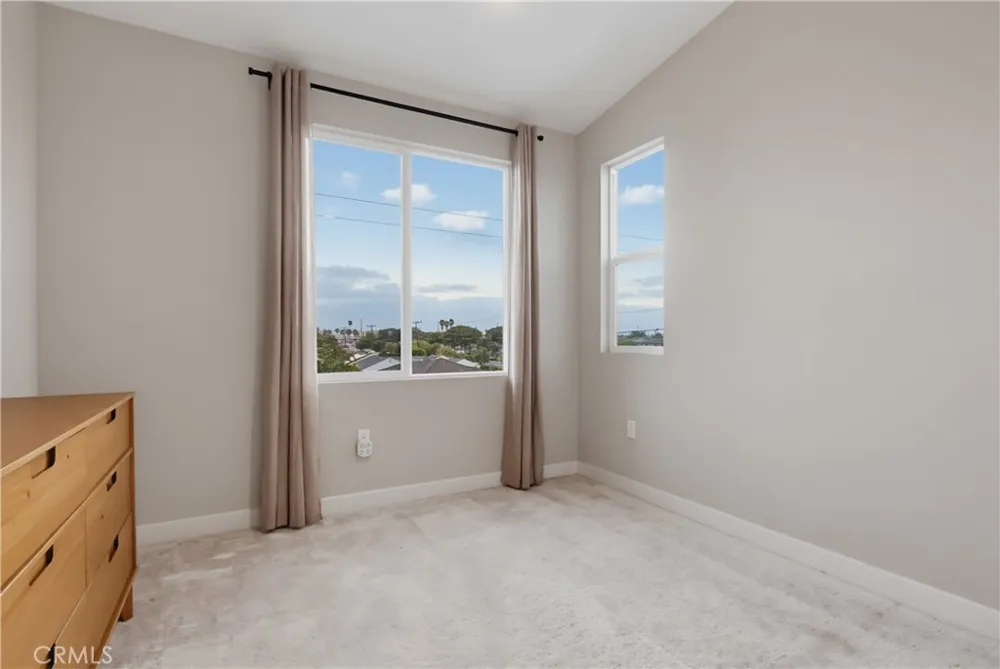 14352 Andean Way Gardena, CA 90249