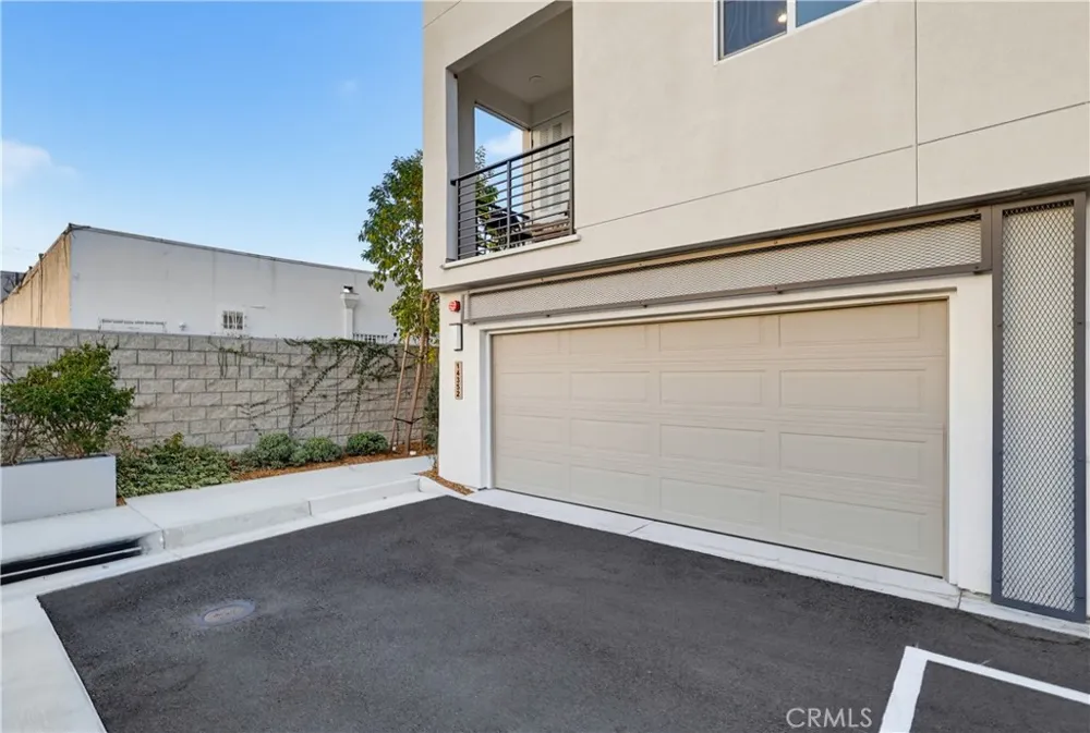 14352 Andean Way Gardena, CA 90249