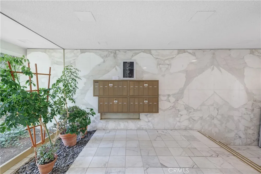 32735 Seagate Drive #108 Rancho Palos Verdes, CA 90275