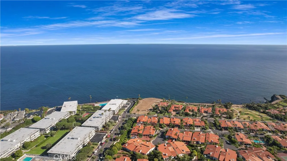 32735 Seagate Drive #108 Rancho Palos Verdes, CA 90275