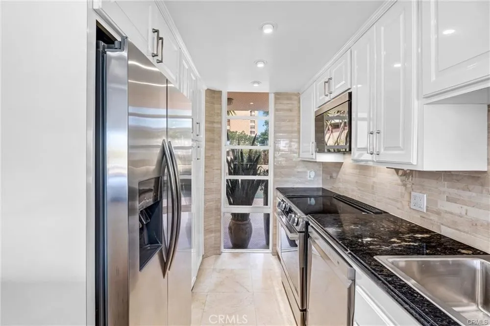 4337 Marina City Dr #149 Marina del Rey, CA 90292
