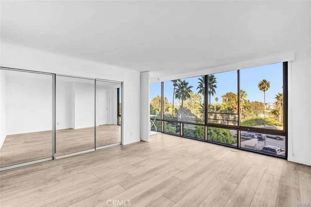 4337 Marina City Dr #149 Marina del Rey, CA 90292