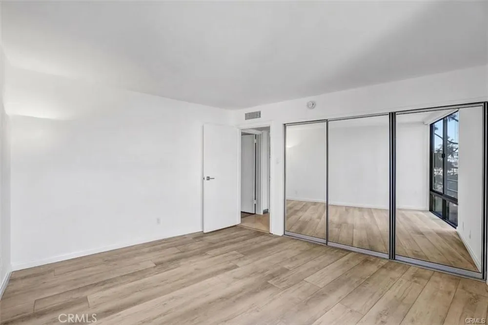 4337 Marina City Dr #149 Marina del Rey, CA 90292
