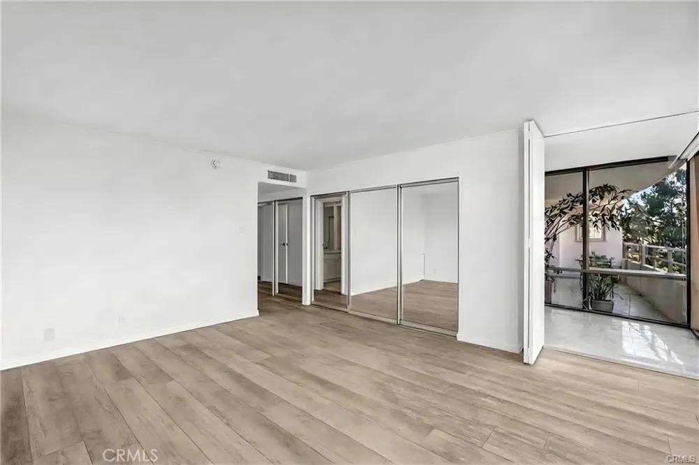 4337 Marina City Dr #149 Marina del Rey, CA 90292