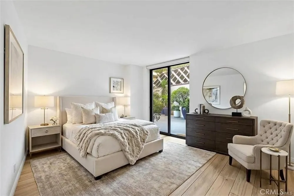 4337 Marina City Dr #149 Marina del Rey, CA 90292