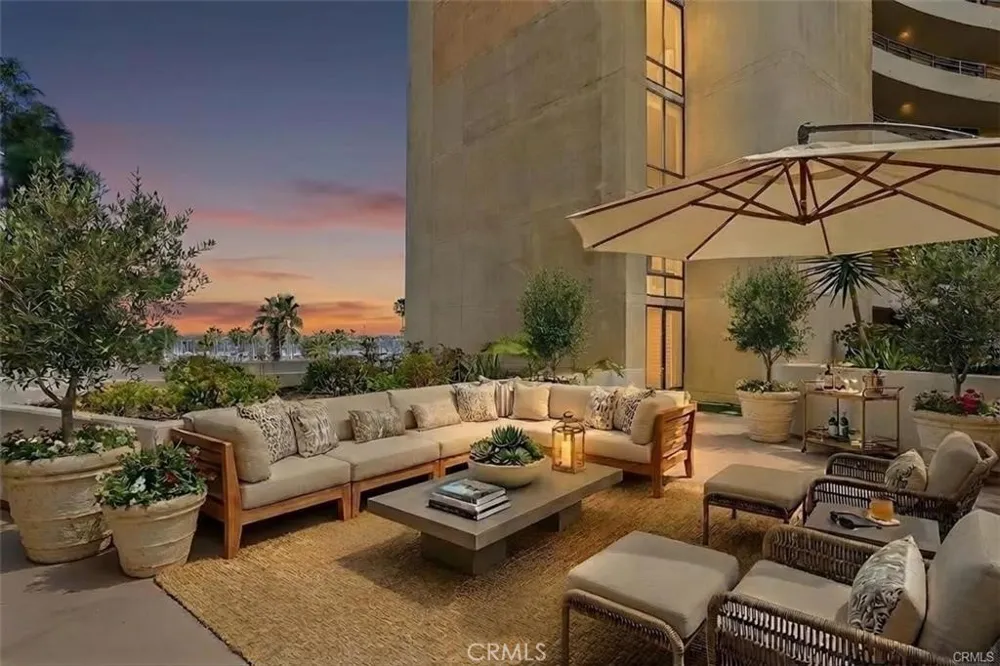 4337 Marina City Dr #149 Marina del Rey, CA 90292