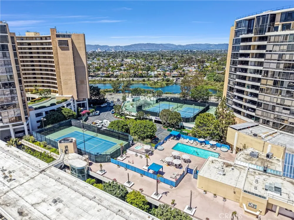 4337 Marina City Dr #149 Marina del Rey, CA 90292