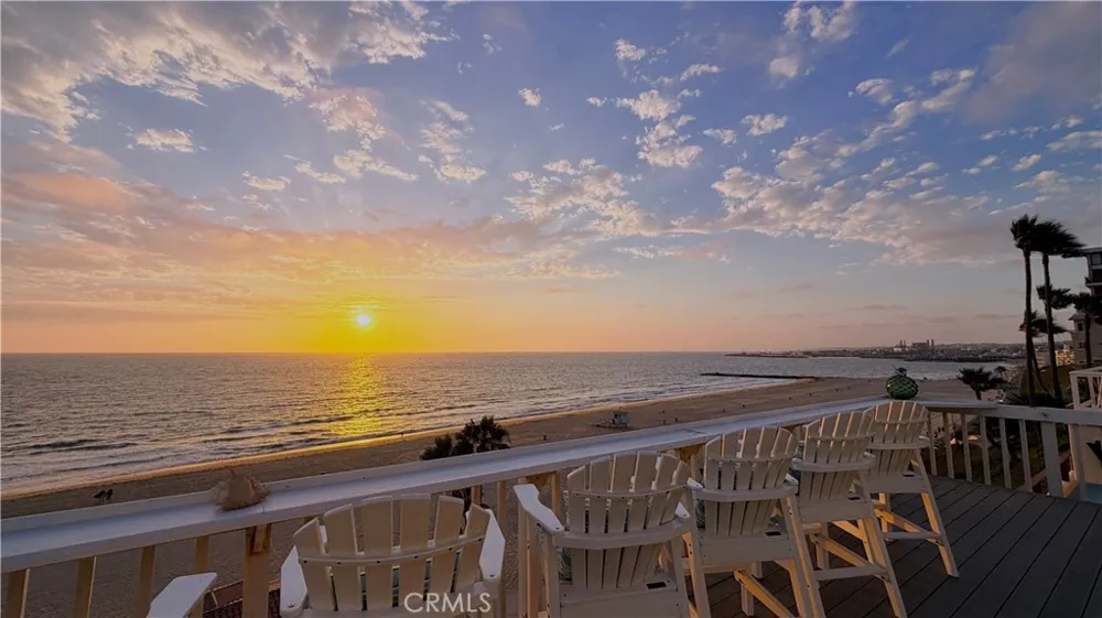 809 Esplanade Redondo Beach, CA 90277