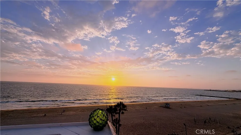 809 Esplanade Redondo Beach, CA 90277