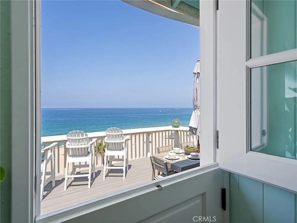 809 Esplanade Redondo Beach, CA 90277