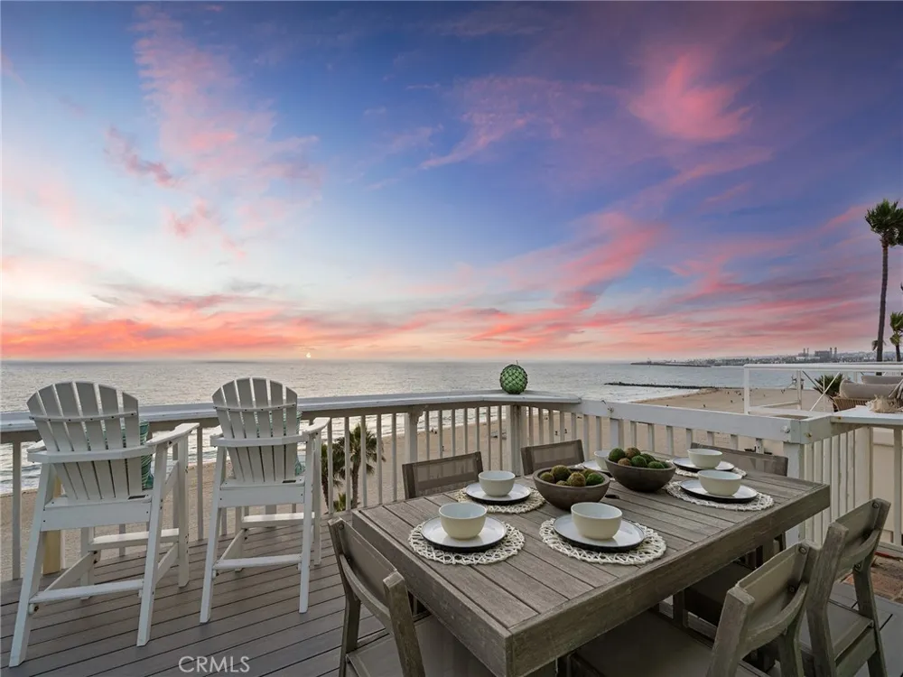 809 Esplanade Redondo Beach, CA 90277