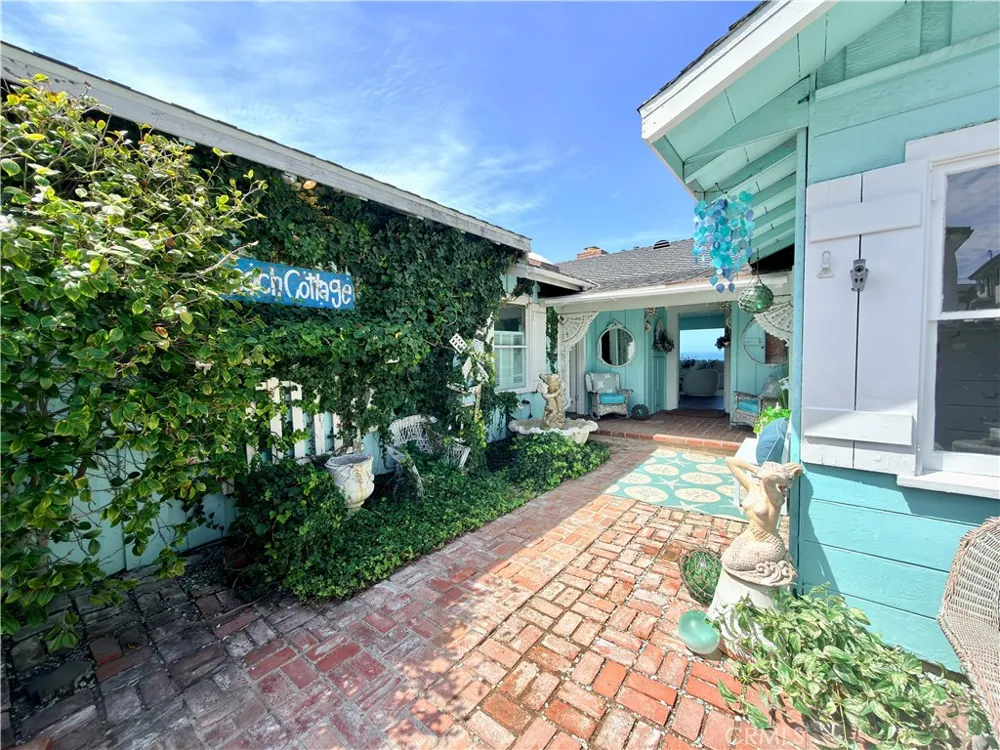 809 Esplanade Redondo Beach, CA 90277