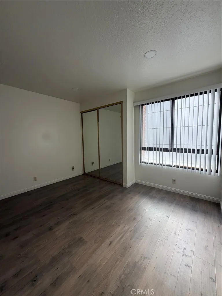 4477 Wilshire Blvd #104 Los Angeles, CA 90010