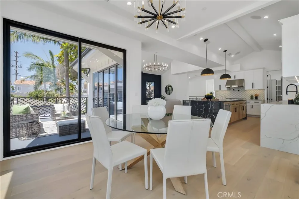 520 Lucia #B Redondo Beach, CA 90277