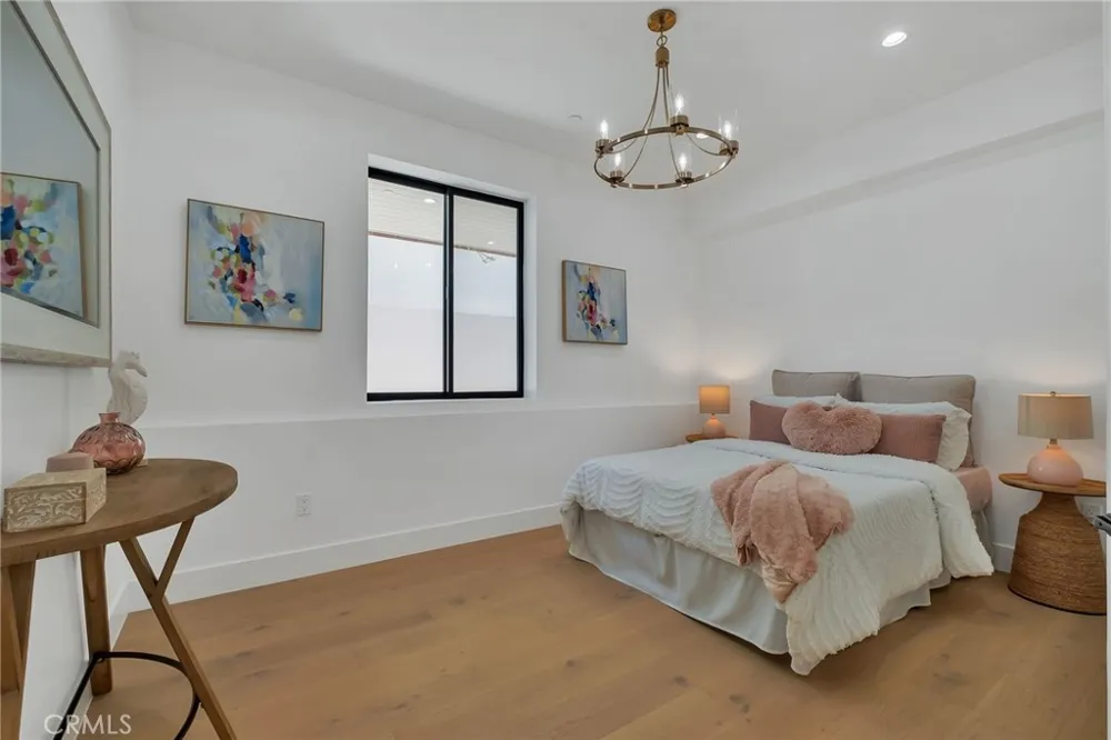 520 Lucia #B Redondo Beach, CA 90277