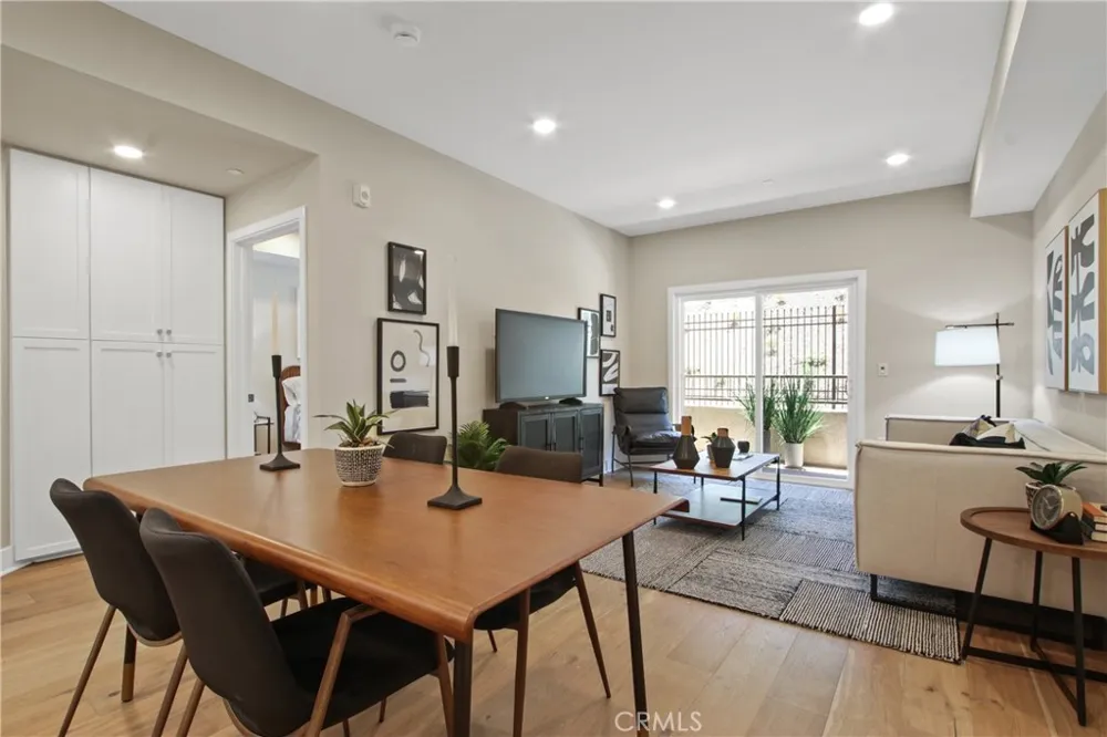 927 Deep Valley Drive #215 Rolling Hills Estates, CA 90274