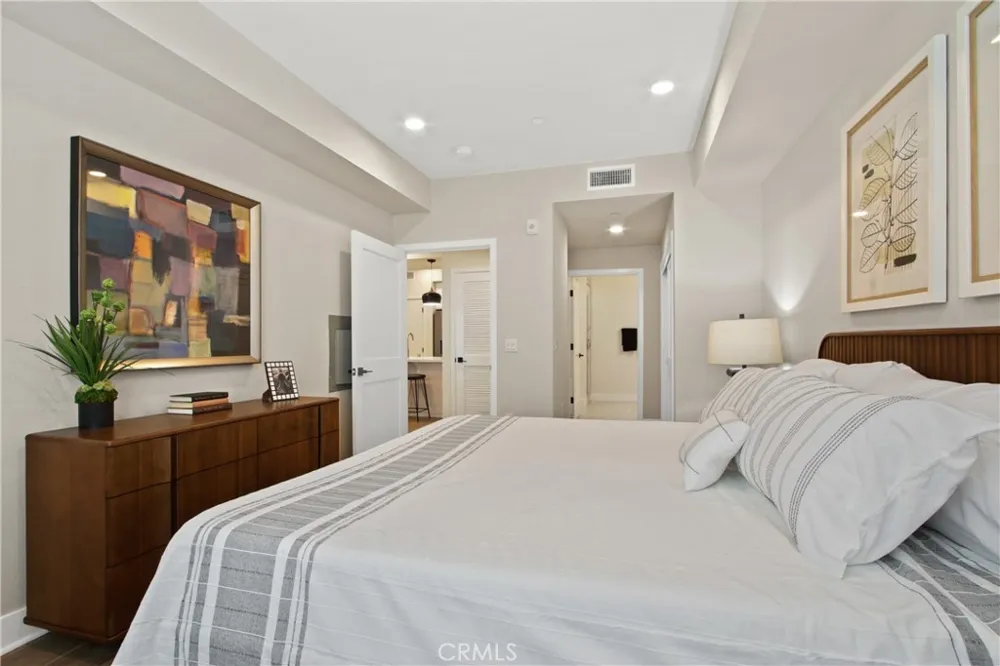 927 Deep Valley Drive #215 Rolling Hills Estates, CA 90274