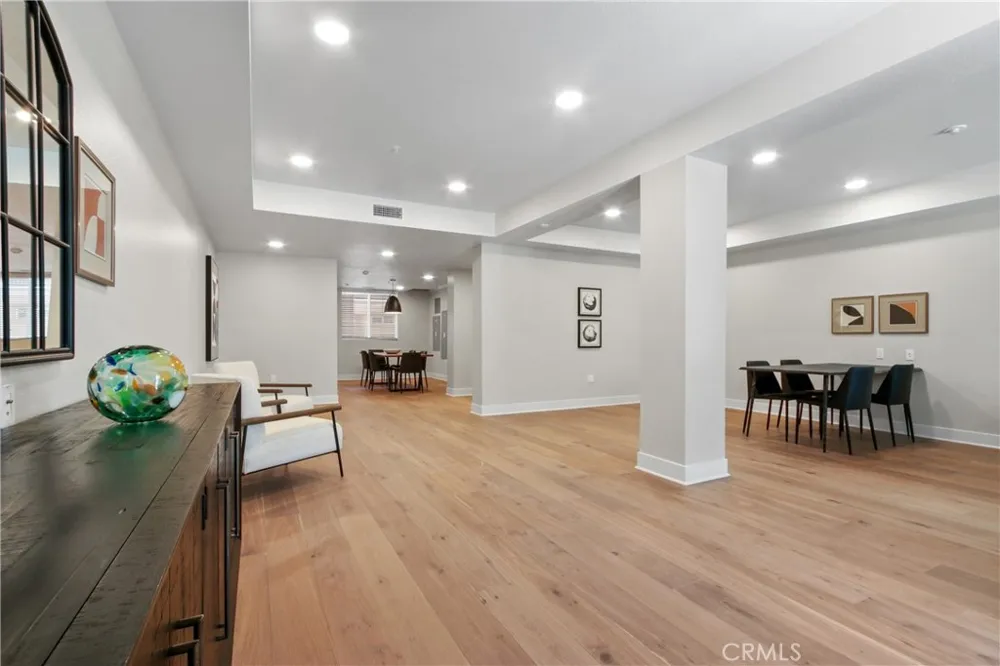 927 Deep Valley Drive #215 Rolling Hills Estates, CA 90274