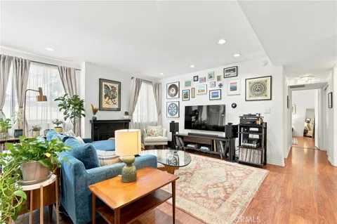 3315 Griffith Park Boulevard #109