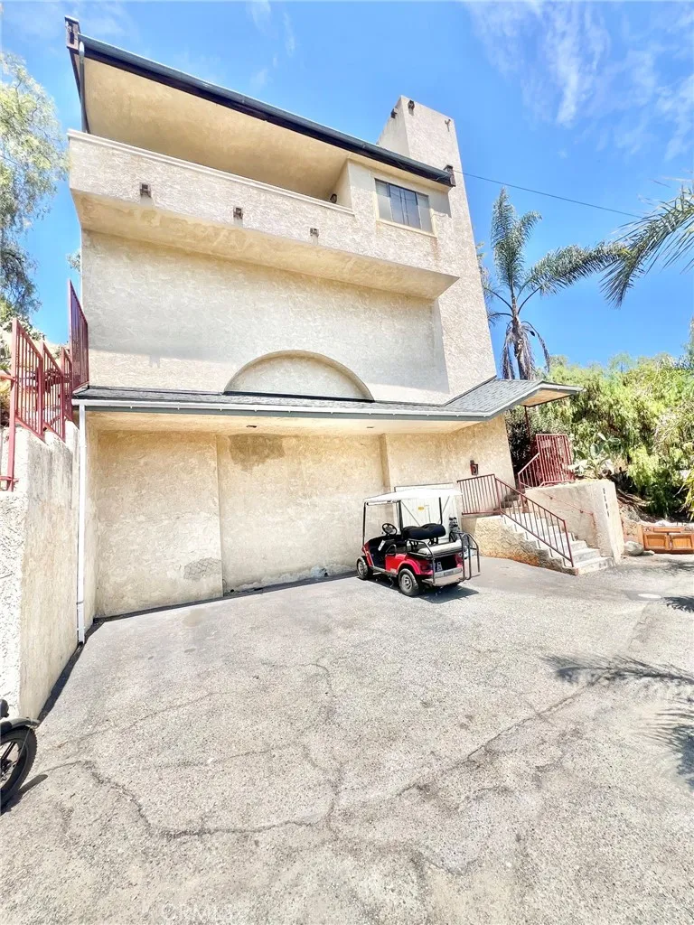 109 Tremont Avalon, CA 90704