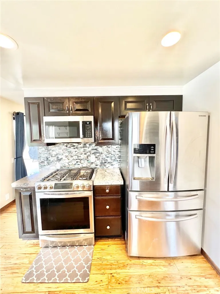 109 Tremont Avalon, CA 90704