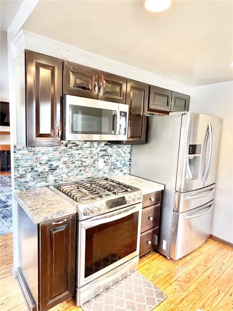 109 Tremont Avalon, CA 90704