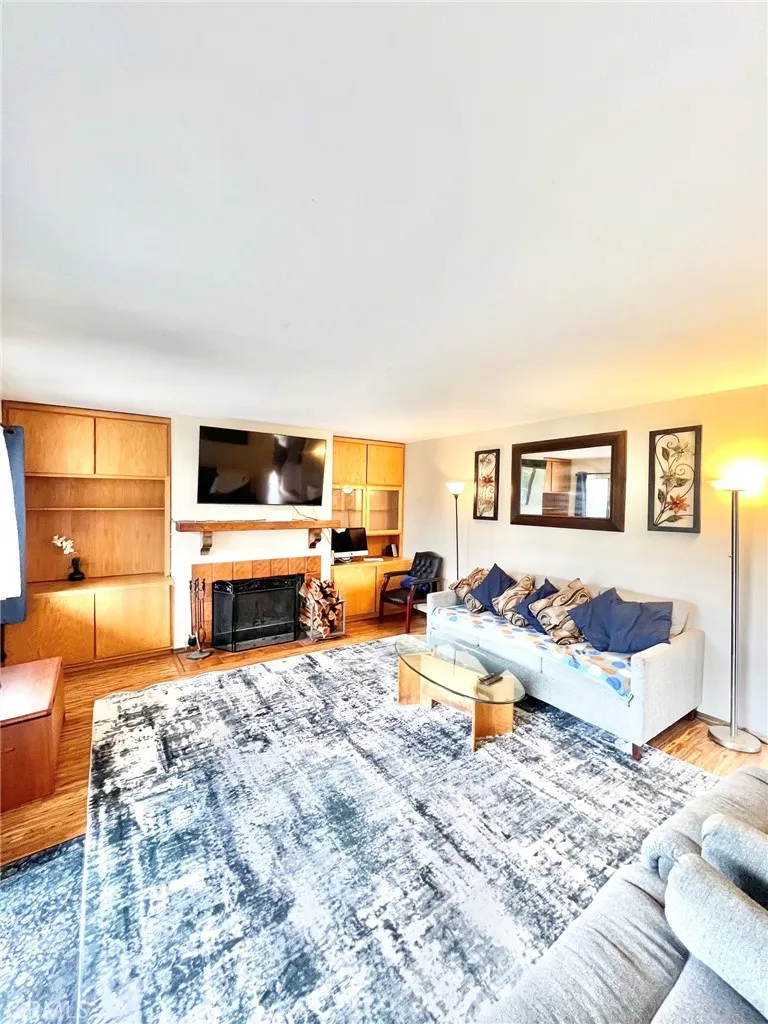 109 Tremont Avalon, CA 90704