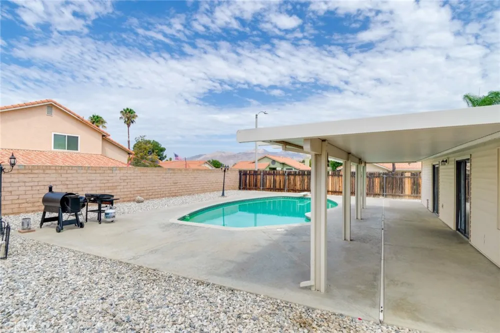 25067 Hazelwood Circle Hemet, CA 92544