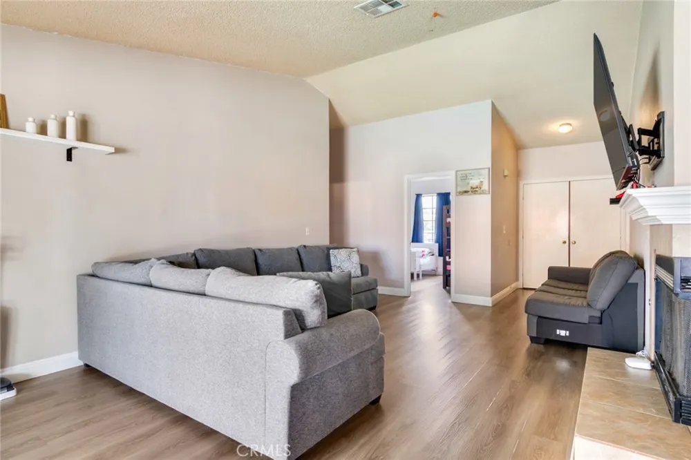 25067 Hazelwood Circle Hemet, CA 92544