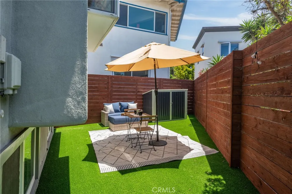 428 25th Hermosa Beach, CA 90254