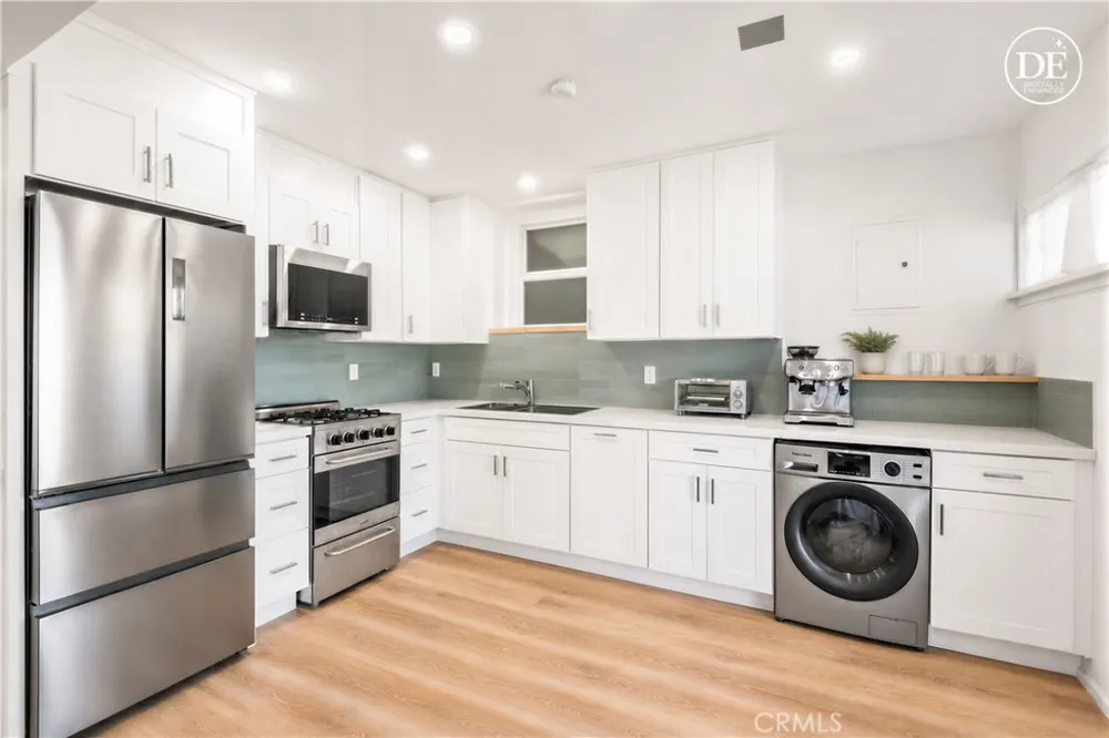 428 25th Hermosa Beach, CA 90254