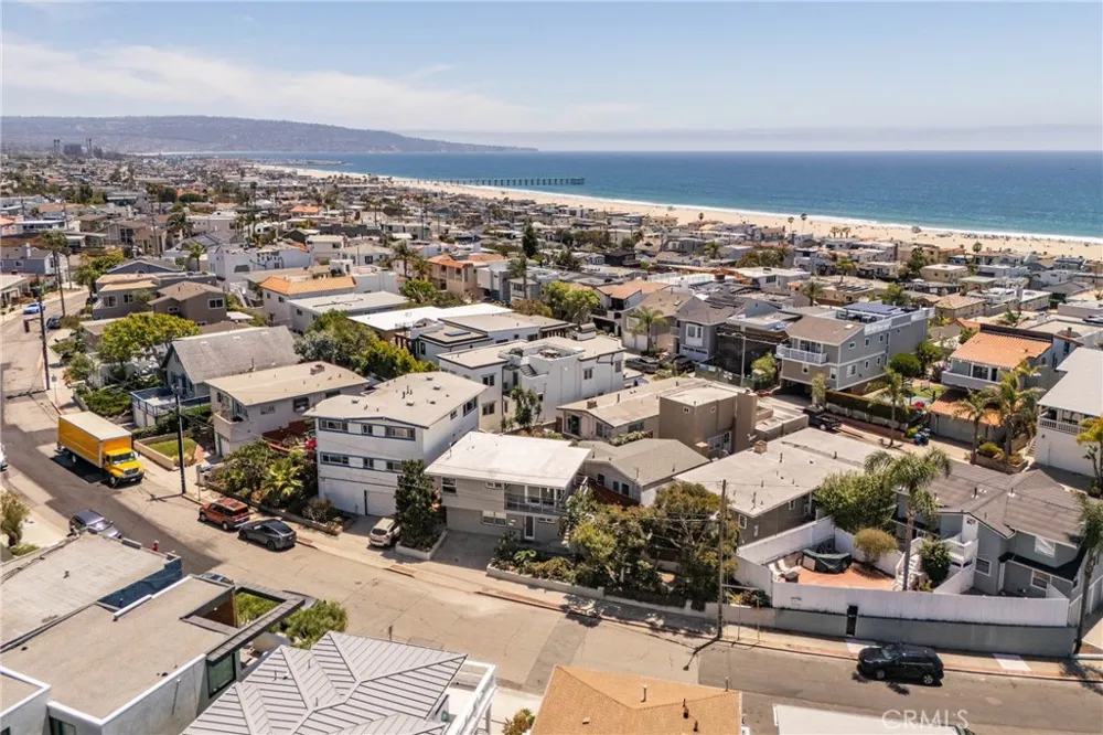 428 25th Hermosa Beach, CA 90254
