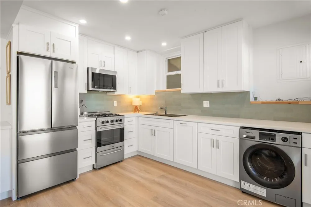 428 25th Hermosa Beach, CA 90254
