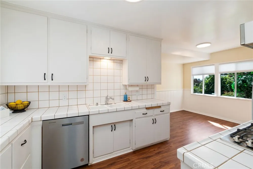 1027 S Malgren San Pedro, CA 90732