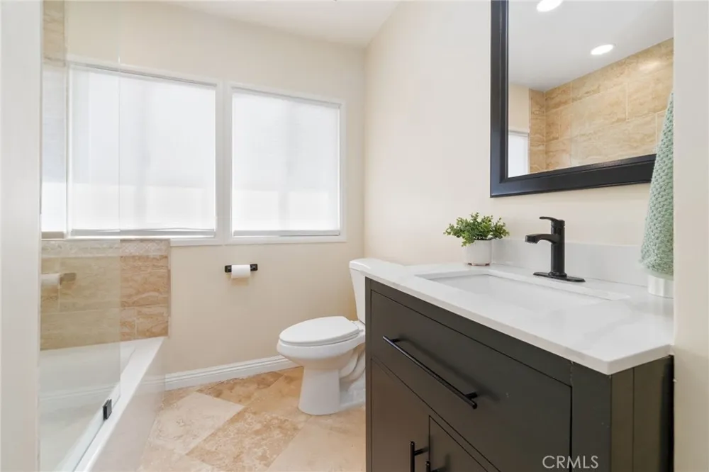 1027 S Malgren San Pedro, CA 90732