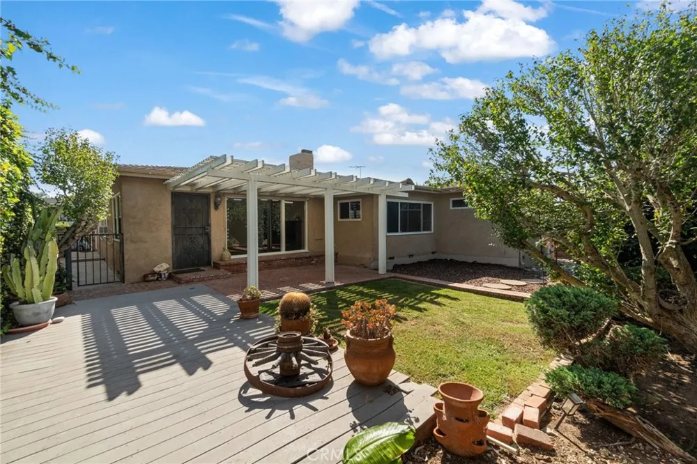 1027 S Malgren San Pedro, CA 90732
