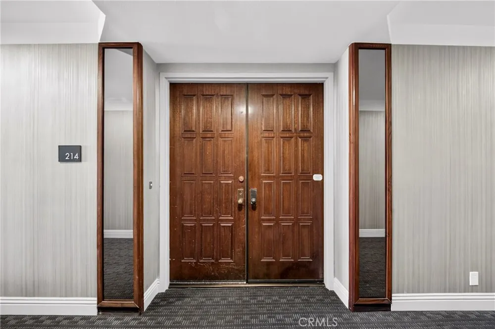 4600 Via Dolce #214 Marina del Rey, CA 90292