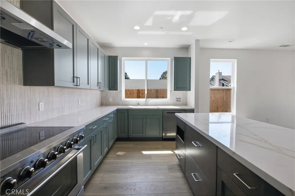914 The Pike Arroyo Grande, CA 93420