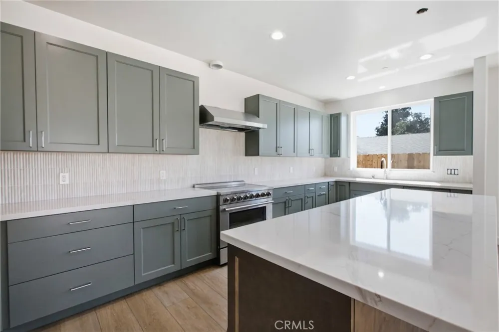 914 The Pike Arroyo Grande, CA 93420