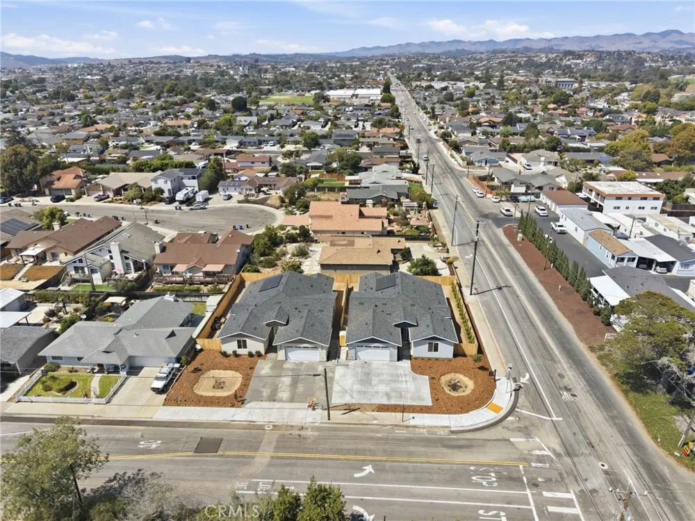 914 The Pike Arroyo Grande, CA 93420